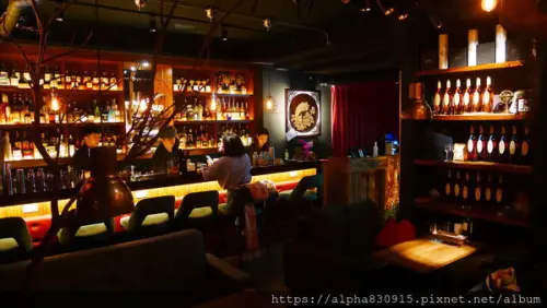 【Tw】童裏心柑仔店OMAR放感情｜來東區餐酒館體驗大人味的童趣夜晚