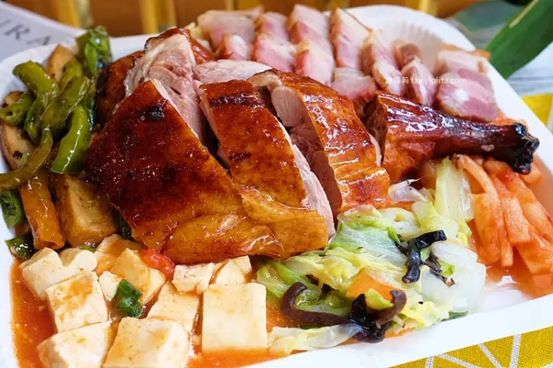 上興燒臘。超狂肉量+四樣配菜70元起！白飯、蔥油吃到飽，飲料、熱湯通通無限續！ @蹦啾♥謝蘿莉 La vie heureuse