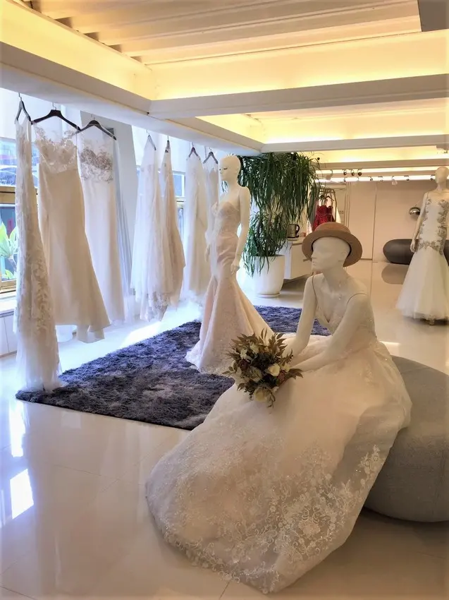 旋轉木馬手工精緻婚紗