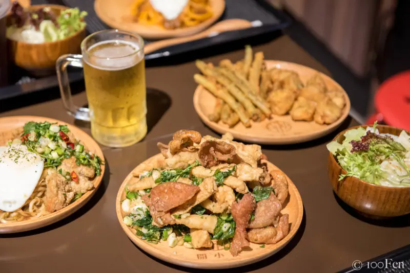 台北大稻埕 ‧ 開小伙│超美味爆炒鹹酥雞，宵夜場不讓你餓！寧夏夜市 ‧ 北門 ‧ 大稻埕商圈