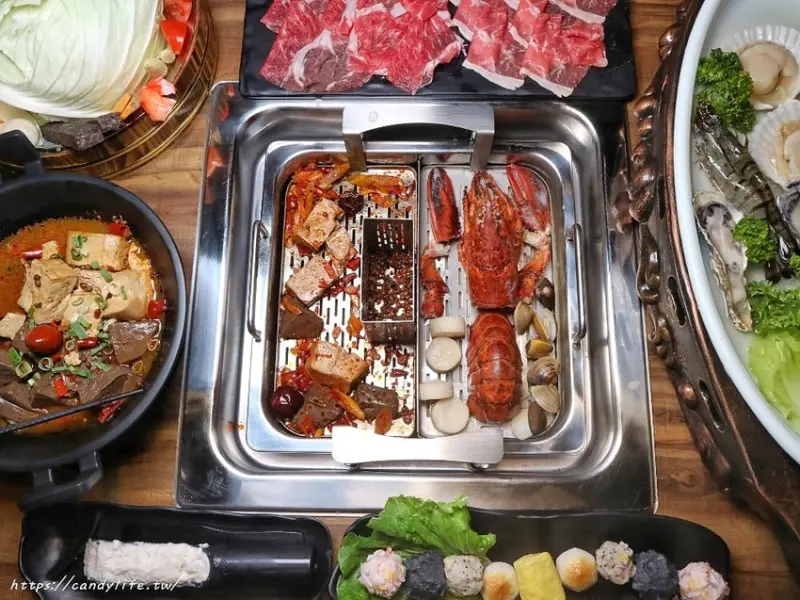 圓砌鴛鴦升降鍋物│全台第一家升降火鍋，還有人體夾娃娃機，夾中球數帝王蟹請你吃！當月壽星幾歲送幾塊肉～