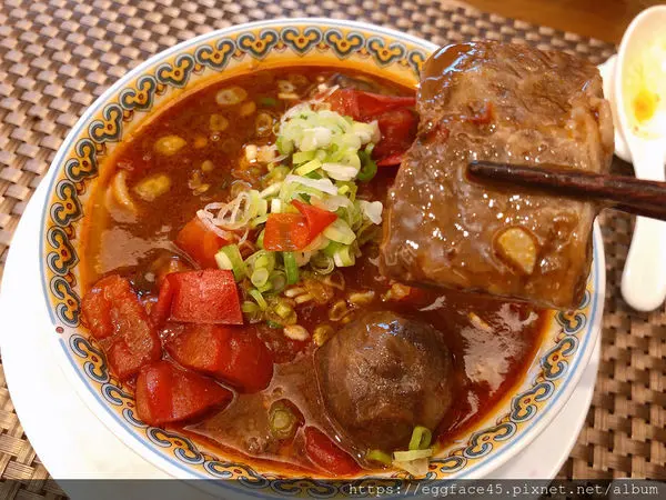 [台北美食] 牛肉麵界的愛馬仕《牛爸爸牛肉麵》CNN評全球最貴牛肉麵，用心高檔精緻 #頂級牛肉麵 #內湖區 #東湖 @蛋寶趴趴go