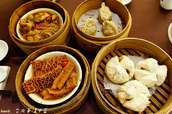 【台北中山】華漾大飯店 中崙店 捷運忠孝復興站美食 - 大菜小點皆美味，高CP值、用料好實在的手推車港式飲茶(邀約)