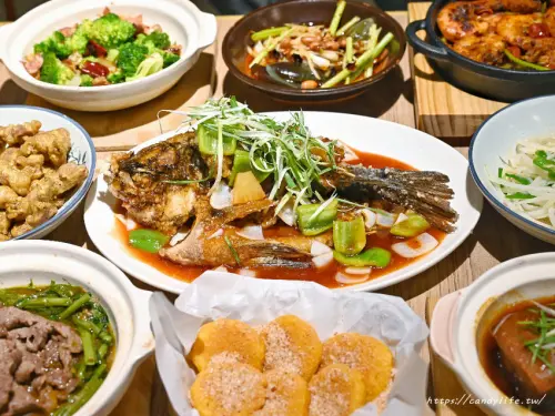 來呷飯川食堂│台中平價川菜料理，兩人也可以吃合菜，香辣過癮，也有不辣的川菜料理唷～