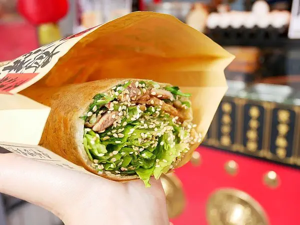 台北內湖大份量下午茶，每份都超大SIZE，當成兩餐吃都沒問題，北京烤鴨口味好推~老大爺煎餅果子