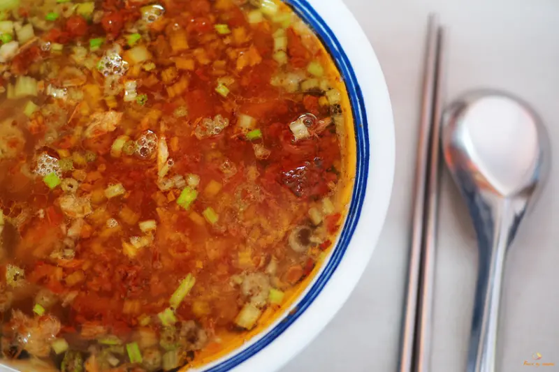 (食-高雄旗津) 古早味塭仔鮪魚飯 / 用料實在大方且新鮮的鮪魚飯湯