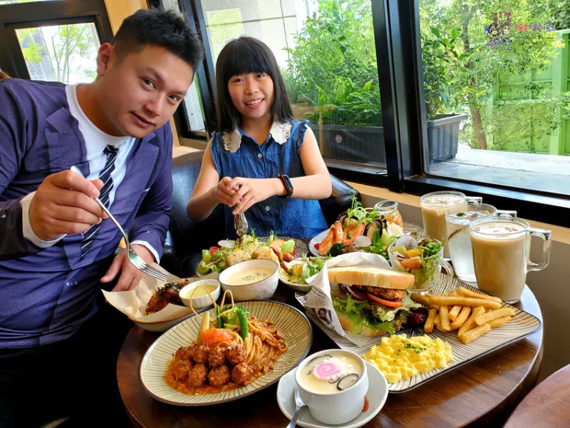 【桃園青埔美食】高鐵桃園站附近《駅站吧》日式和洋早午餐讓你一秒回日本！ | 哪哪麻