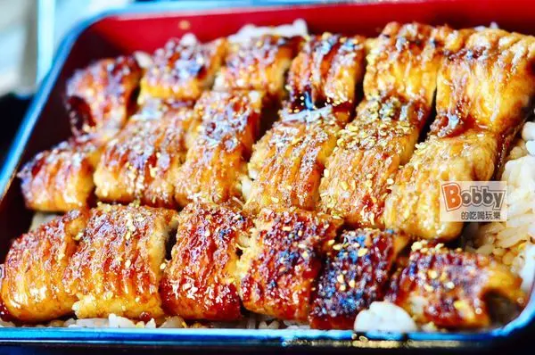 【新竹美食】博肆海鮮日式料理.鰻魚丼定食.碳烤牛小排.炸蝦東寺揚.同事朋友聚餐推薦.厚實肥美滿滿的膠原蛋白.文末有優惠