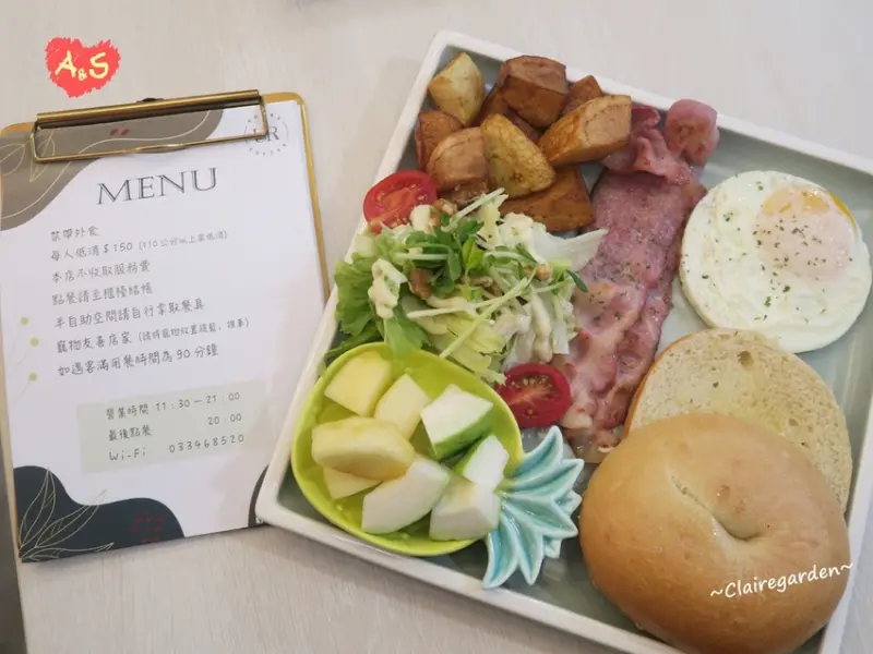 桃園 悠食咖啡Yours café~擺盤豐富的打拋豬，精緻美味的朱永洪千層蛋糕