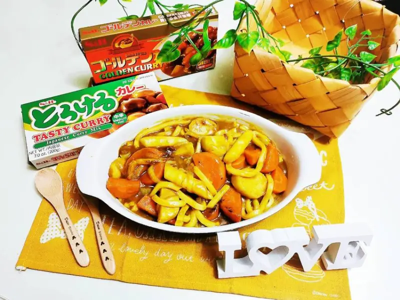 S&B咖哩很講究-愛思必咖哩塊金牌咖哩野菜咖哩~防疫就是要宅在家乖乖做料理(內含Killy私房料理-咖哩蔬菜可樂餅.咖哩年糕烏龍麵.咖哩咖啡氣炸小雞腿影音食譜)