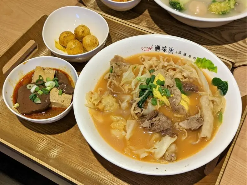 潮味決 內湖江南店｜新品上市潮韓辛時尚！明星兵乓魚蛋咖哩和蒜香新口味！台北外送推薦、內湖美食推薦、內湖滷味推薦、內湖外帶推薦、內湖外送推薦、內科美食推薦