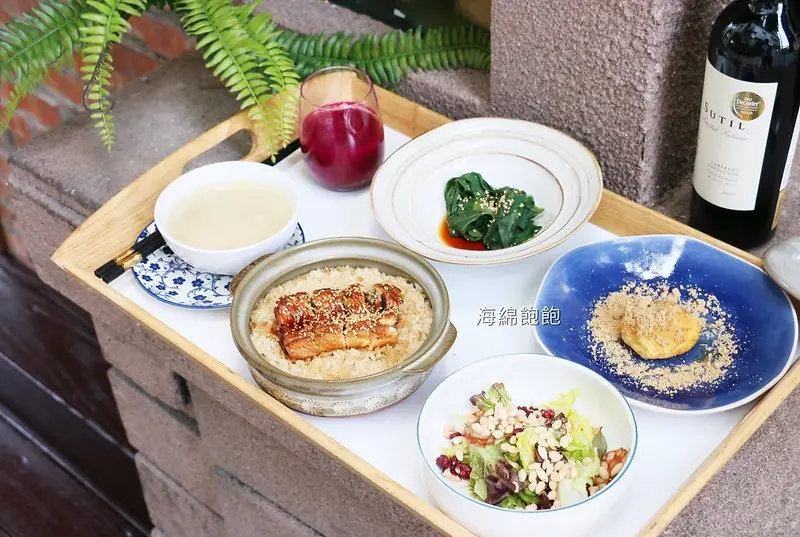 東區餐酒館推出午餐套餐『法租界餐酒館』十年一劍雞湯，鰻魚炊飯，菜單價位，外帶外送，鮮肉老闆(捷運忠孝敦化站)