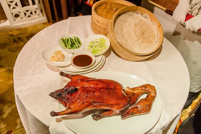 【廣宣】【中山國小站美食】華泰王子飯店-九華樓烤鴨