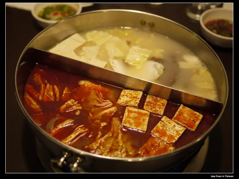 [史記]傳說中牛肉麵起家的精緻鴛鴦鍋...