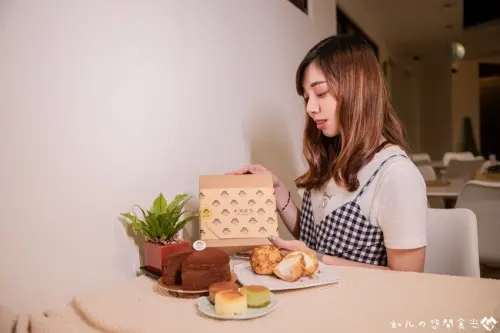 【宅配美食】阿薛甜甜 A-Xues Dessert｜台中彌月蛋糕/伴手禮推薦｜用心優質掛保證，從食材到包裝都看的見！