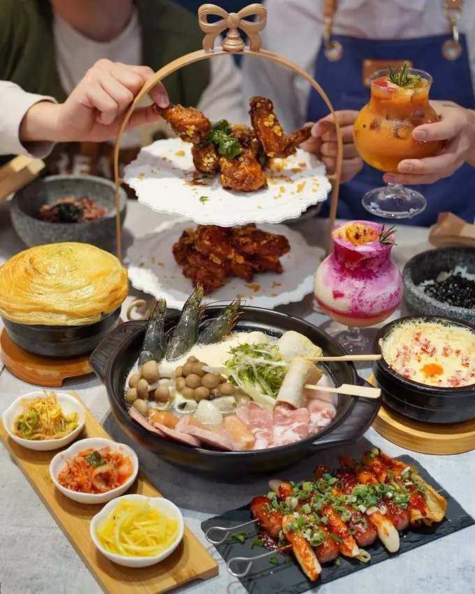 台北東區巷弄新開幕韓式料理『饗韓 食尚韓食』，免費韓服體驗、網美打卡牆讓你拍個夠，喜愛韓式料理的朋友又多一個選擇啦！ - 阿華田的美食日記