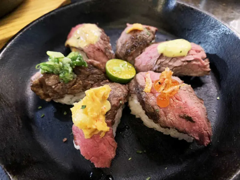 ▶桃園美食◀鐵炭魂創意料理工作室。藏身在中壢巷弄的隱藏美食，每道料理絕對驚豔