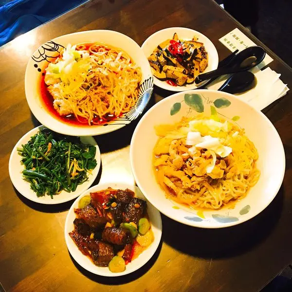 台北美食│【捷運大直站】百元有找的超高CP值美味麵食——丁家樓