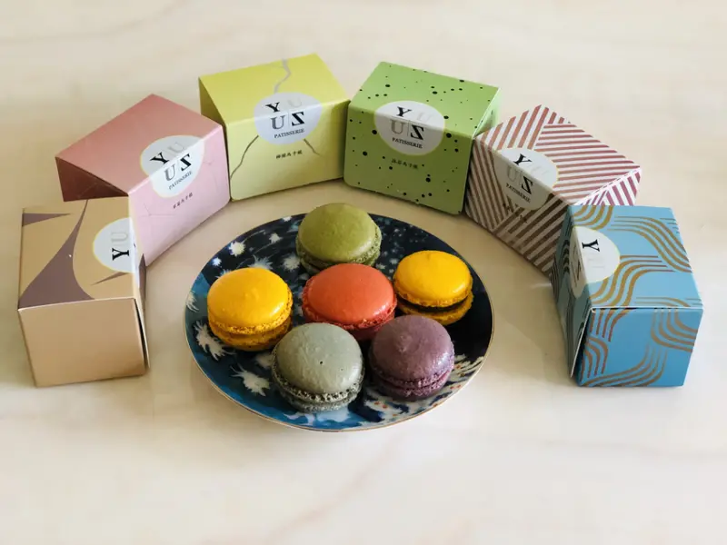 台中美食  Yuzu patisserie夢幻時尚法式減糖馬卡龍  打開潘朵拉盒子的馬卡龍甜點 馬卡龍專賣店  網路熱夯下午茶首選甜點