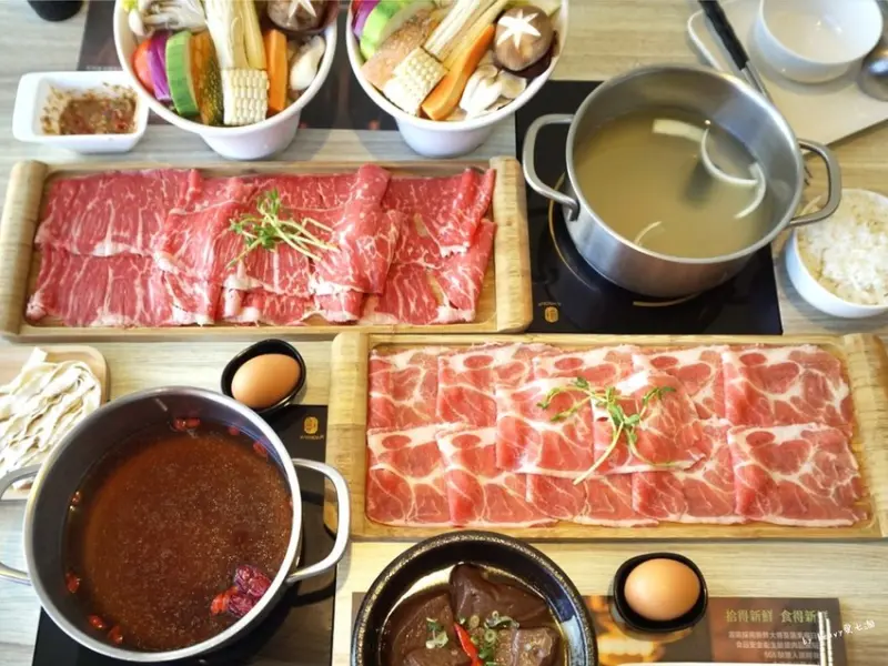 ★高雄楠梓★【拾鮮鍋物-楠梓店】大片肉品原肉現點現切超新鮮楠梓火鍋。