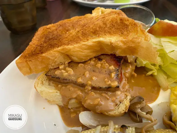 ∥高雄/食．鳳山∥ 朵映花花世界 ๑友善寵物餐廳X網美花牆 早午晚餐樣樣賣