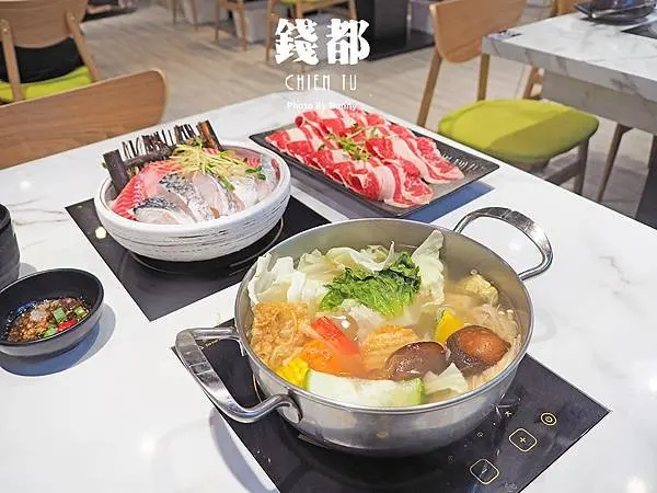 【新北美食】錢都雙和圓通店 涮涮鍋第一品牌 全新一代文青森林系風格設計 / 親民平價的價格 高品質的享受