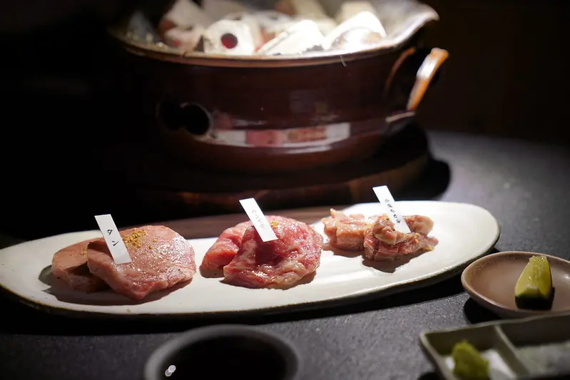 牛若丸和牛割烹 台北信義店｜信義區和牛 無菜單｜全程專人代考服務｜