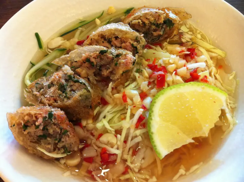 beef noodles 必富祿斗