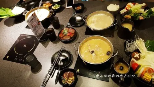 隱鍋福科店。15種鍋底的魅力值得一嚐。養蔘龍骨鍋/南瓜牛奶鍋濃郁香醇