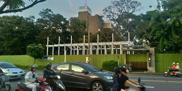 [高雄市-苓雅區] 丹丹漢堡初體驗~讓北部人大開眼界!