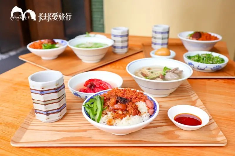 【宜蘭美食】杉仔桶米糕研究所｜美味米糕店也走文青風！新月廣場旁懷舊小吃