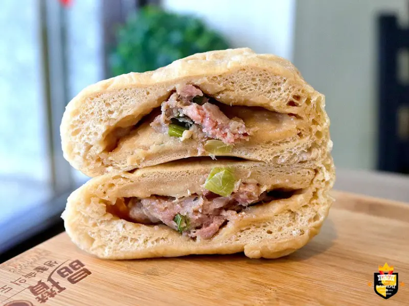 台南包子饅頭／保留古法竹蒸籠／在地飄香17年／手工擀製麵皮／當天備料現包現賣不賣隔餐／每日限量晚來吃不到／老饕私藏口袋名單