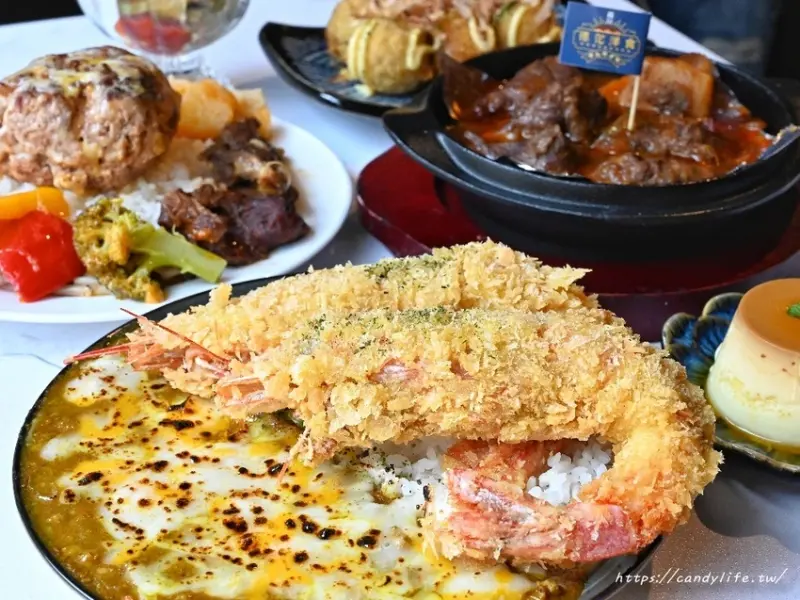 德化洋食│台中咖哩飯推薦！日式乾咖哩專賣店，充滿懷舊昭和裝潢，網美必訪～