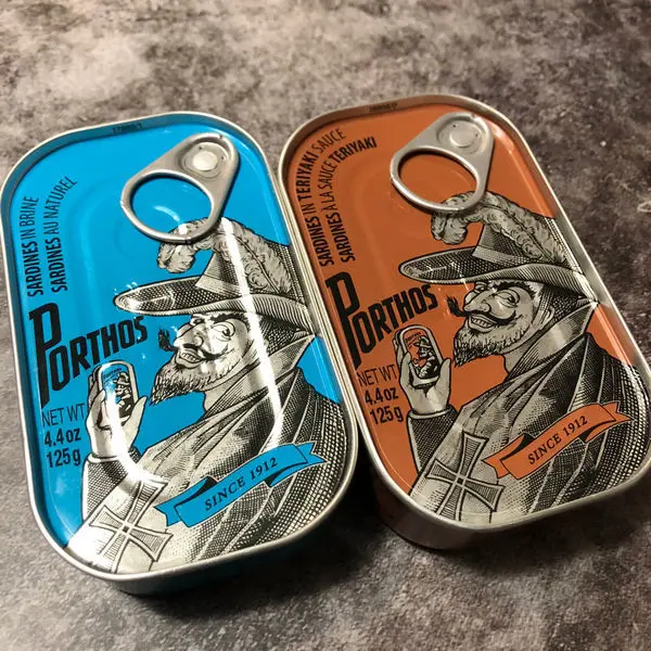 開箱美食 葡國老人牌沙丁魚罐頭 回憶葡萄牙的日子 這個就是要搭配薄餅和波特酒 在台灣也能吃到葡萄牙料理
