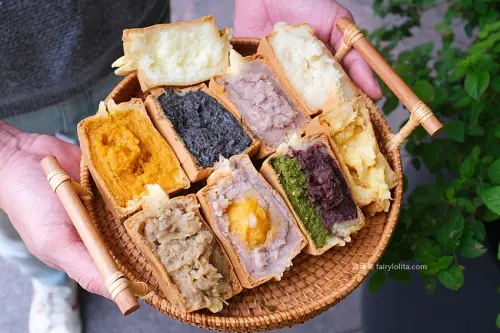 一吃就爆餡、浮誇7公分巨無霸車輪餅，為吃一個排翻天！