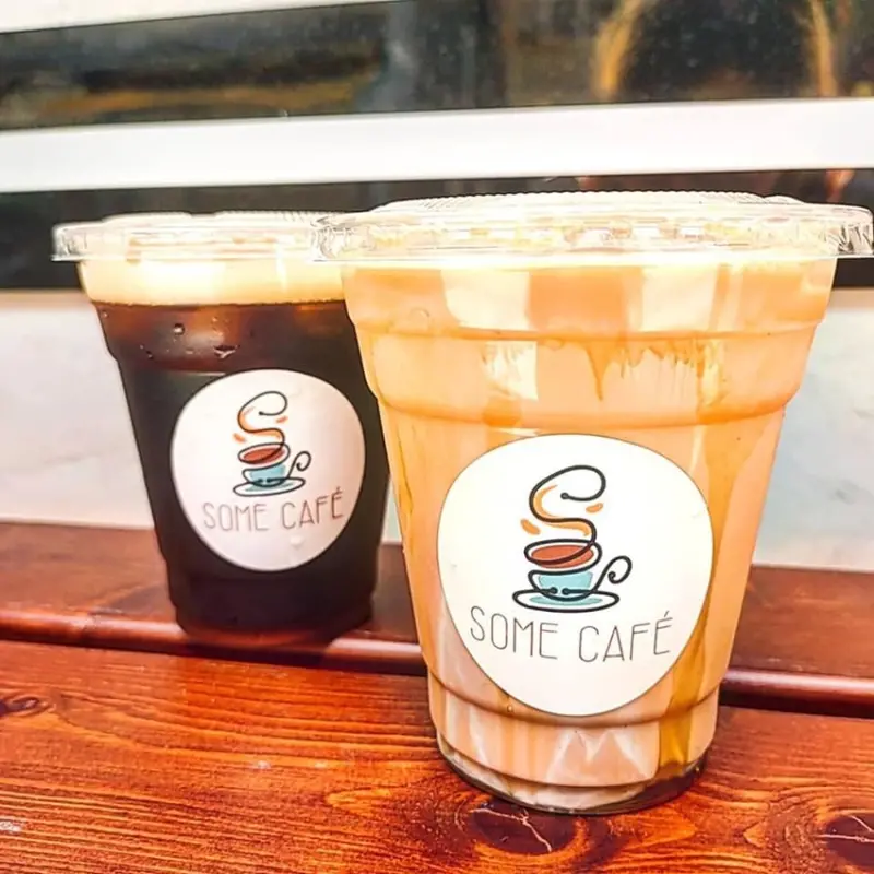 Taipei, Taiwan 有點咖啡/ 一家想給你一些陽光，溫暖與笑容的咖啡外帶吧😊適合悠閒的週末或是忙碌的下午，來這裡點杯咖啡☕稍作休息😉