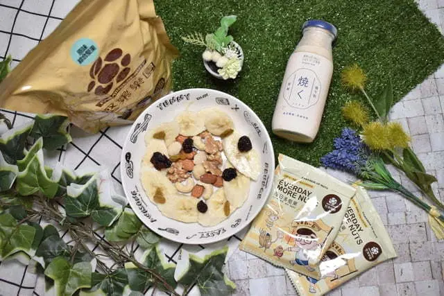 開箱文。#堅果樂園。原味綜合堅果+三色果乾+每日多堅果隨身包。堅果營養早餐/下午茶/台灣伴手禮推薦