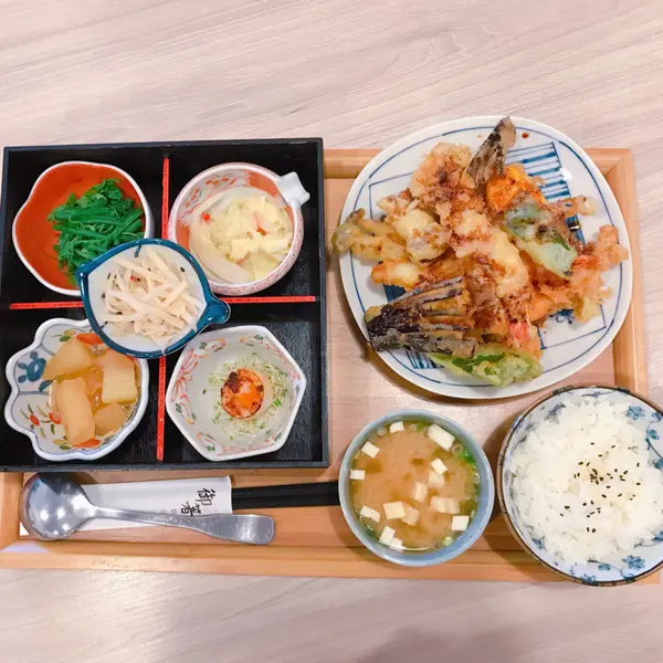 宜蘭美食‖ 日式排隊餐廳 山喜和食