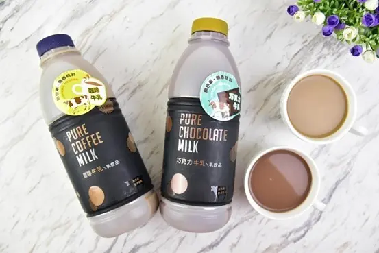 調味飲品推薦首選你喝過了嗎?六甲田莊巧克力調味飲品VS.咖啡調味乳品，您會推薦哪一款呢？
