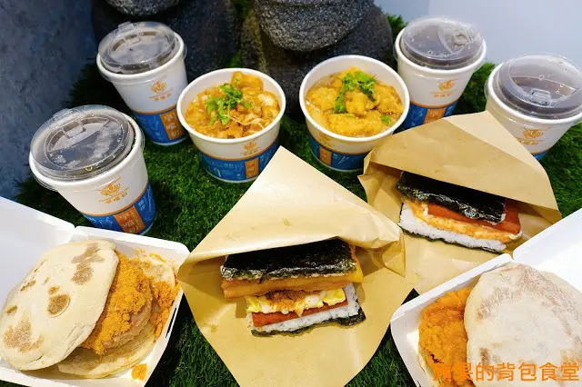 [食記] 新竹東區 - 享噹初BigCity巨城店 沖繩飯糰午餐肉大飽足 肉鬆芋泥水潤餅真材實料 酥脆油條麵線讓人驚豔 新竹美食
