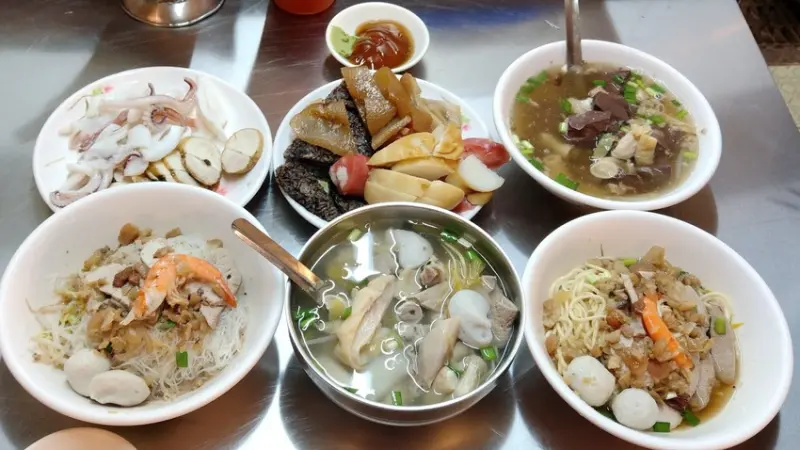 台南美食｜新化區｜金花點心攤｜傳承60年的豐盛滋味
