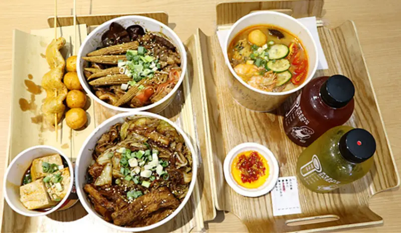 台北內湖美食/內湖滷味【潮味決.湯滷合作社-江南分社】顛覆傳統滷味框架，4湯3乾最潮吃法/RFID挑選食材/乾淨衛生/日式文青風/55種食材/湯滷合作社/留鮮覺/