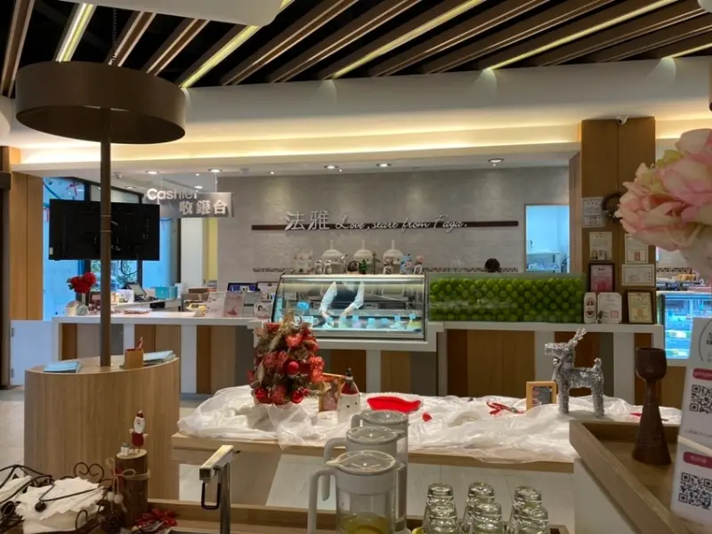 [台中美食推薦]醫師娘秘密推薦之貴婦下午茶，必訪台中法雅文心店，聖誕優惠美食等著大家蒞臨