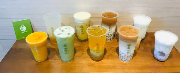 （古亭）現打水果汁甜度冰塊比例超好　喝起來清涼解渴　自製芋頭泥＋六甲牛奶　#芋頭控 別錯過－椿露茶坊