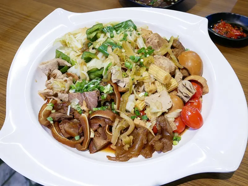 新北蘆洲滷味推薦，我心目中雙北第一名的滷味就是這家，有少見的純蛋白、豬腳筋很值得嚐試-醉滷味