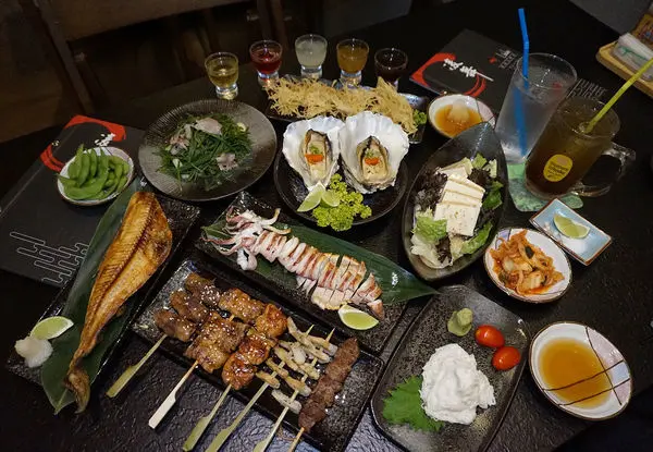 凌舞日式串燒居酒屋 ♥ 招牌烤生蠔鮮美多汁 ♥ 中山區美食 ♥ 2020新開店Nwe Open ♥ 櫻花樹下居酒屋