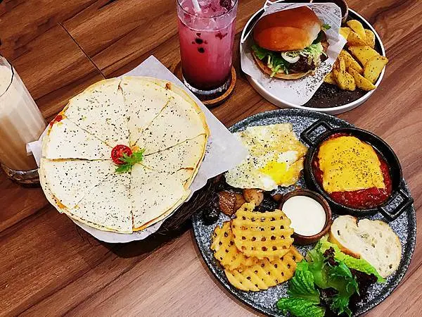 ||吃。台中|| CUPOTI 咖波提 早午餐 甜點下午茶