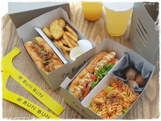 【西區】BUN BUN 國美店 台中最美速食店座落於台中文藝特區裡～麵包餐盒外帶的台中早午餐～