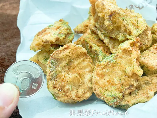 台中大坑必買炸物美食～甜Q坊 杏鮑菇 炸地瓜 份量多、皮薄 、天天換新油 