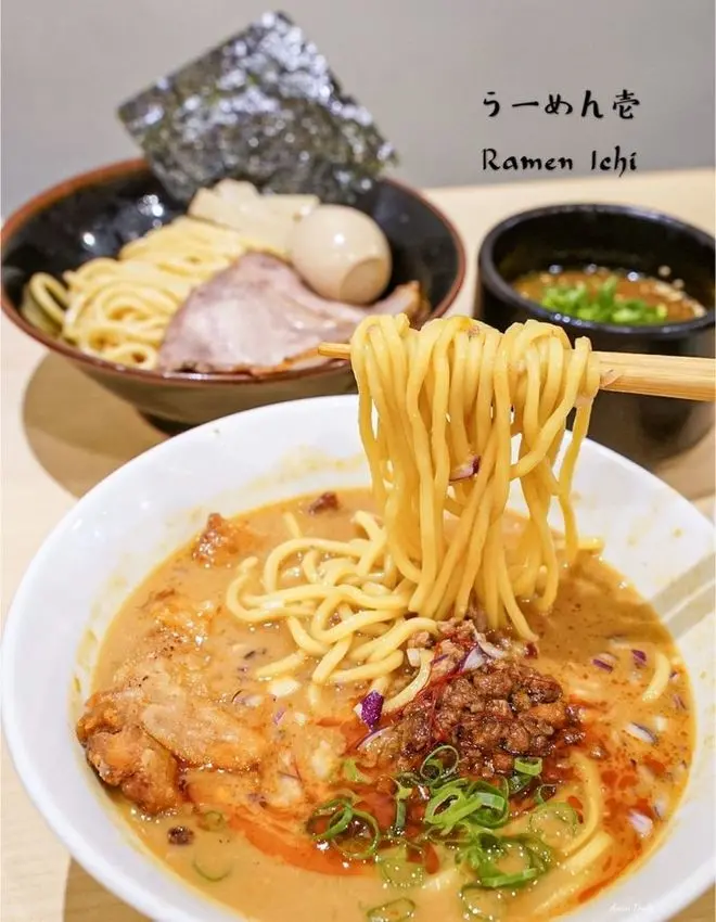 | 高雄美食 |拉麵口味獨特還有好吃的日式沾麵/全粒粉濃厚豚骨拉麵らーめん壱 Ramen Ichi